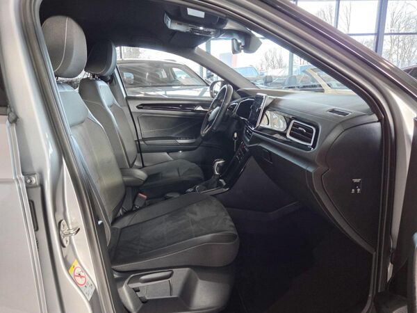 Volkswagen T-Roc 2.0 TSI R-Line 4Motion DSG AHK Navi Ganzjahresreifen bild 6