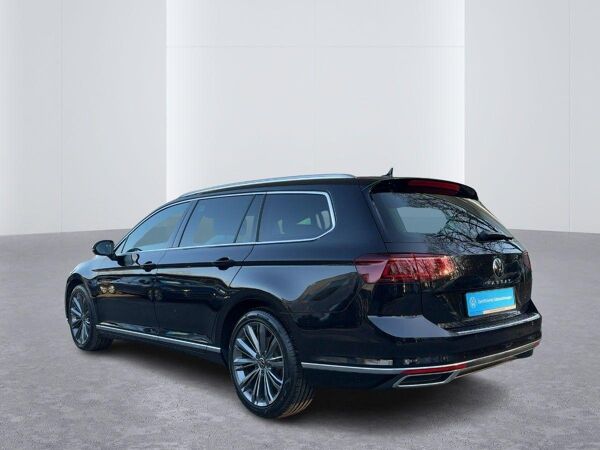 Volkswagen Passat Variant 2.0 TDI Elegance DSG AHK Navi LED bild 2
