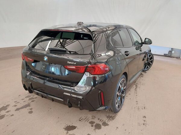 BMW 120 d M Sportpaket*Panorama*19 Zoll*Head Up* uvm. bild 4