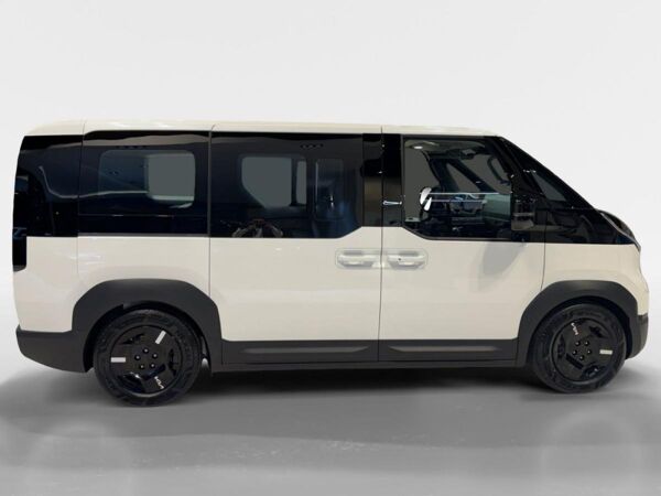 Kia PV5 Passenger 51,4 kwh Essential AUT+Kamera+ACC bild 4