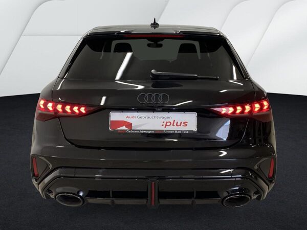 Audi RS3 Sportback TFSI qauttro - kurzfristig verfügbar ! bild 4