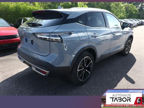 Nissan Qashqai AT Tekna Pano HUD eHk SHZ ACC 19"LM Nav bild 3