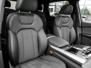 Audi Q7 S Line TFSI e quattro PANO AHK ALLRADLENKUNG bild 6