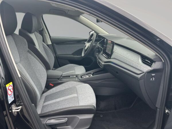 Skoda Octavia Combi 2.0 TDI Tour, 18'', AHK, LED bild 7
