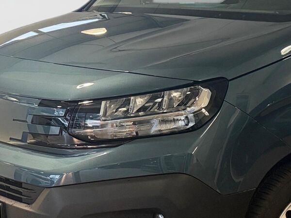 Peugeot Partner XL Diesel 130 Automatik bild 5