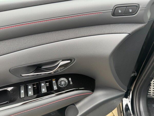 Hyundai TUCSON Tucson N Line HUD*Navi*4xSHZ*Matrix-LED*360°Cam* bild 6