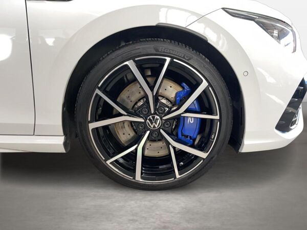 Volkswagen Golf VIII Variant R 2.0 TSI DSG 4Motion ACC AHK bild 4