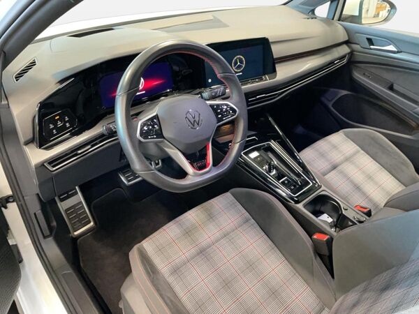 Volkswagen Golf VIII GTI 2.0 TSI DSG ACC AUT Fernlichtass. bild 6