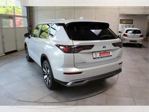 Mitsubishi Outlander PHEV Intro Edition bild 6