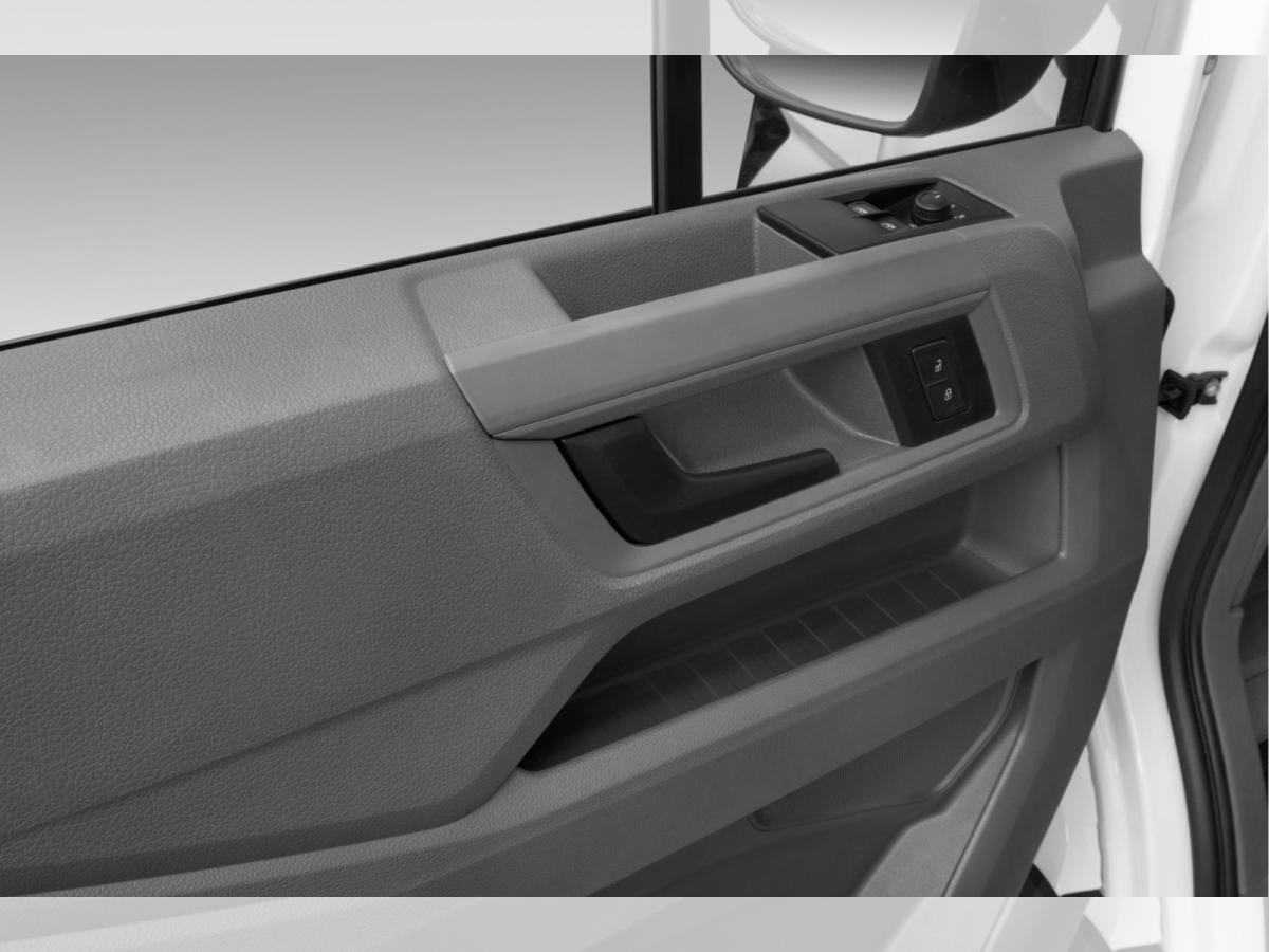 Volkswagen Crafter 35 Kasten HD Motor: 2,0 l TDI EU6-EC SCR 103 kW Getriebe: Frontantrieb 6-Gang-Schaltgetriebe Radstan bild 6