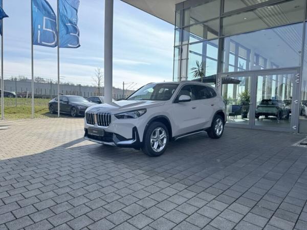 BMW X1 sDrive20i *Lageraktion* 22% * ACC * Pano * AHK * H&K * Lenkradheiz* bild