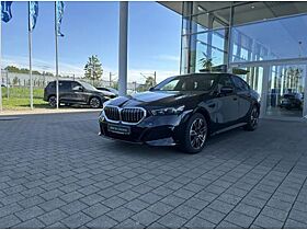 BMW 520 Limousine *23%* Lager-Aktion * M Sport * ACC * AHK * H&K * BMW 520 Limousine *23%* Lager-Aktion * M Sport * ACC * AHK * H&K *
