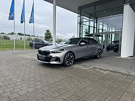 BMW 540 Limousine *21%* Lager-Aktion * Vollausstattung * BMW 540 Limousine *21%* Lager-Aktion * Vollausstattung *