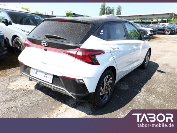 Hyundai i20 DCT Select Nav LED Privacy 16Z CarPlay Kam bild 3
