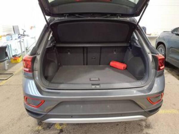 Volkswagen T-Roc Goal 1.0 TSI 17 ACC LED NAVI PDC SHZ !10xSOFORT! bild 4