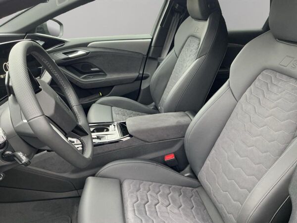 Audi A6 e-tron 270kW Perfomance*Sofort Verfügbar*AHK*B&O+Kopfstützenlautsprechern*TechPLUS*Head-UP* bild 6