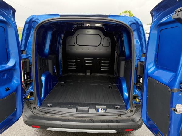 Ford Transit Courier (CHQ) bild