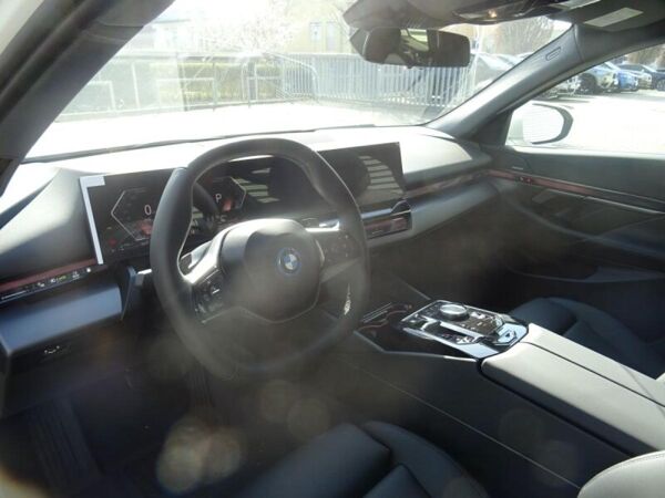 BMW 530 e Touring ++ Aktion ab Lager ++ bild 6