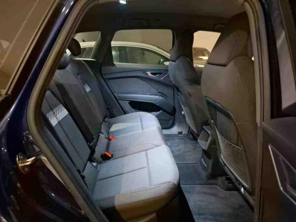 Audi Q4 e-tron 35+KAMERA+HEAD UP+SPORTSITZE+NAVI PRO+ bild 7