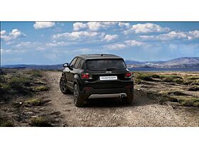 Jeep Avenger e-Hybrid Summit PANO LEDER NAVI WINTER Jeep Avenger e-Hybrid Summit PANO LEDER NAVI WINTER