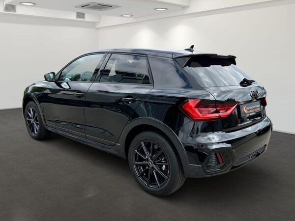 Audi A1 allstreet LED Scheinw. MMI Navi Rückfahrkamera Sportsitze bild 6