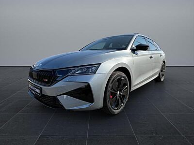 Skoda Octavia Combi RS AHK/PANO/MATRX