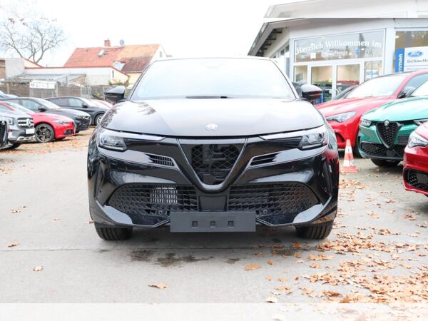 Alfa Romeo Junior **SOFORT VERFÜGBAR** INTENSA Ibrida 1.2 VGT 107KW bild 2