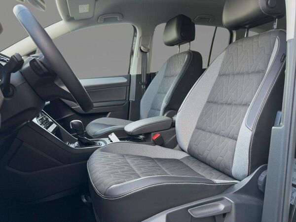 Volkswagen Touran 2.0 TDI Comfortline DSG AHK LED CarPlay bild 6