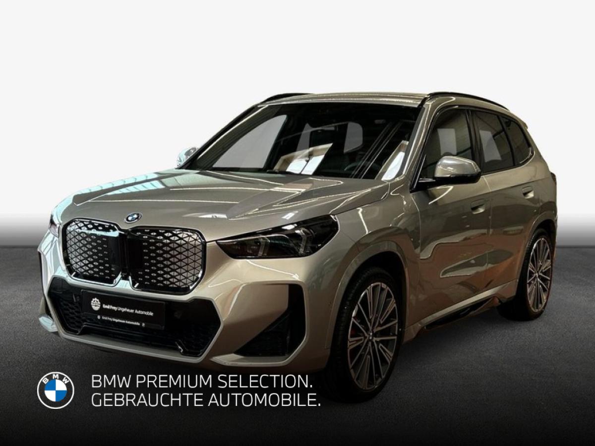 BMW iX1 xDrive30 M Sportpaket , 5-türig (Strom) bild
