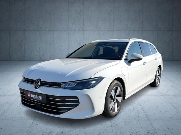 Volkswagen Passat Business /AHK /GANZJAHRESREIFEN bild