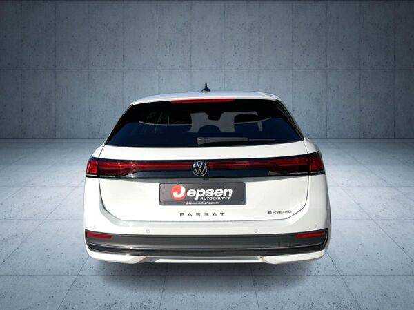 Volkswagen Passat Business /AHK /GANZJAHRESREIFEN bild 5