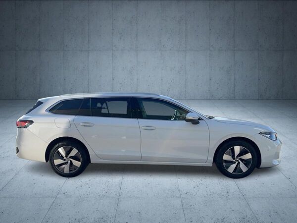 Volkswagen Passat Business /AHK /GANZJAHRESREIFEN bild 7