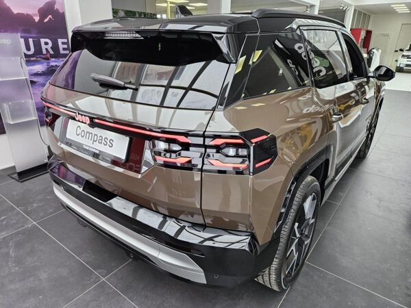 Jeep Compass Elektro 74 kWh First Edition - bild 5