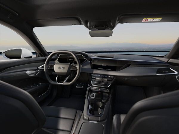 Audi e-tron GT quattro  370kW❗️NUR FÜR FREIBERUFLER , DMB, DBV, BIngK & MR❗️  AB AUGUST VERFÜGBAR🚀 bild 6