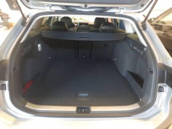 Volkswagen Passat 1.5 eTSI DSG Business AHK+NAVI+LED+ACC bild 7
