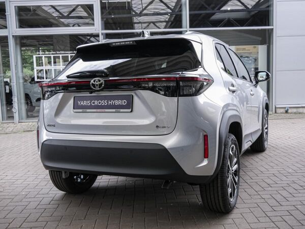 Toyota Yaris Cross AUTOABO🛡️Versicherung +🔧Wartung inkl|590€ Anz. bild 5