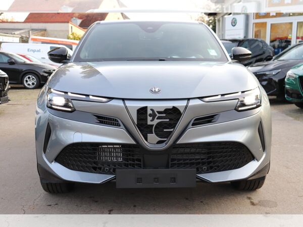 Alfa Romeo Junior INTENSA!!*SOFORT VERFÜGBAR* 1.2 VGT 100KW bild 3