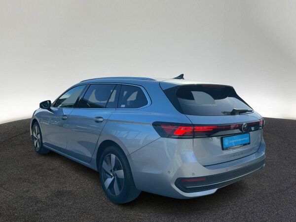 Volkswagen Passat Variant 1.5 TSI eHybrid DSG AHK HeadUp bild 2