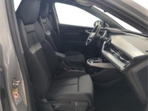 Audi Q4 e-tron 45 AHK bild 4