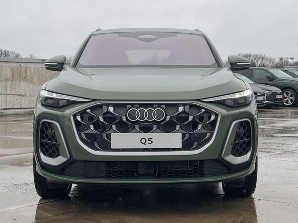 Audi Q5 TDI quattro S tronic S line Pano AHK bild 3