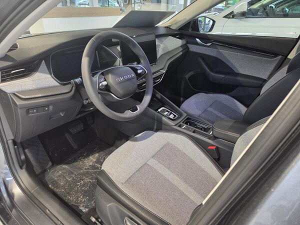 Skoda Octavia Combi 2.0 TDI DSG Balance 🔥30x SOFORT verfügbar🔥 bild 2