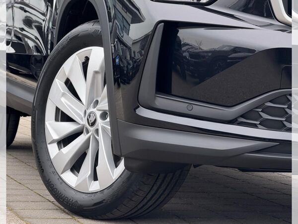 Skoda Kodiaq SELECTION 2026 2.0 TDI 193 4x4 DSG (UVP 59.310€/SOFORT) 7-SITZE/KOMFORT/AHK/EASY/WINTER/UV bild 7