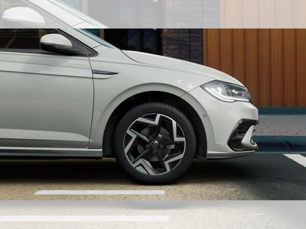 Volkswagen Polo R-Line 1,0 l TSI OPF 70 kW (95 PS) 7-Gang DSG ***SOFORT VERFÜGBAR*** bild 4