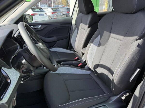 Skoda Kamiq Tour 1,0 TSI 70 kW 5-Gang-Schaltgetriebe**Gewerbeleasing**AKTION** bild 3