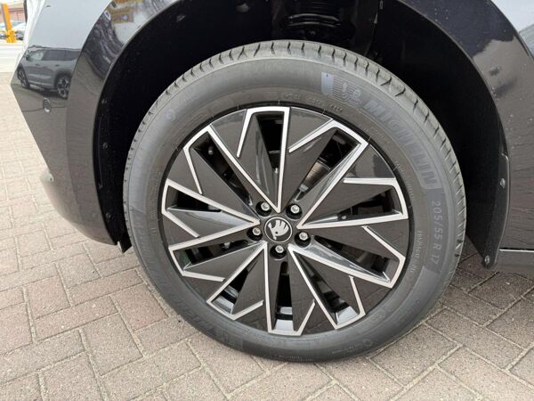 Skoda Kamiq Tour 1,0 TSI 85 kW 7-Gang-DSG**Sonderleasing**AKTION** bild 2