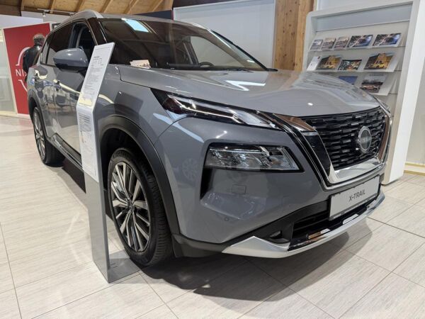 Nissan X-Trail Tekna+ 1.5 VC-T MHEV 4x2 Vollausstattung bild 2