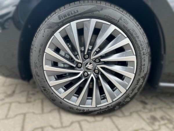 Skoda Superb Combi L&K 150kW (204PS)*CANTON*AHK*PANO*TRAVEL*360 Grad-K* bild 7