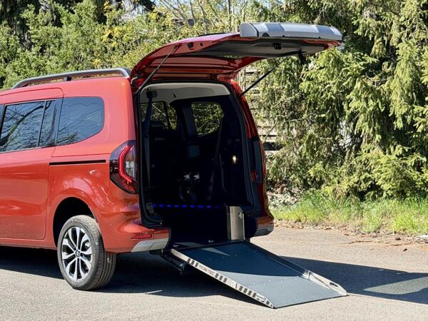 Renault Grand Kangoo +Rollstuhlrampe+Behindertengerecht+Rollstuhl+Handicap+ bild