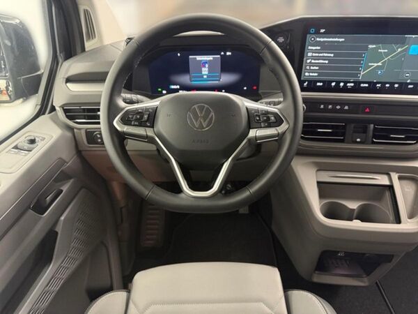 Volkswagen e-Caravelle RearView 8 Sitzer bild 5