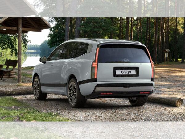 Hyundai IONIQ 9 110 kWh Allradantrieb Uniq *SOFORT* bild 3